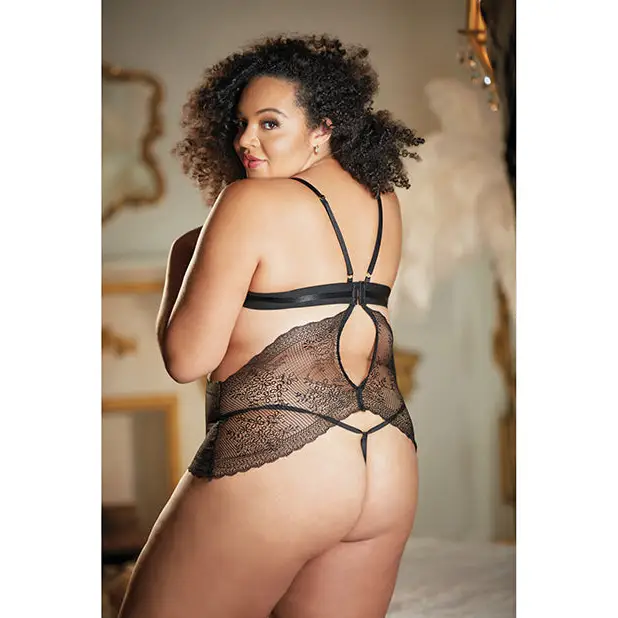 Allure Lace Peek a Boo Chemise & Ouverte G-String Black QN - Lingerie - Plus/Queen - Packaged