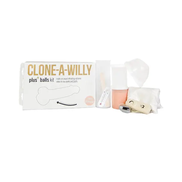 Clone-A-Willy Plus + Balls Kit - Light Tone - Dongs & Dildos