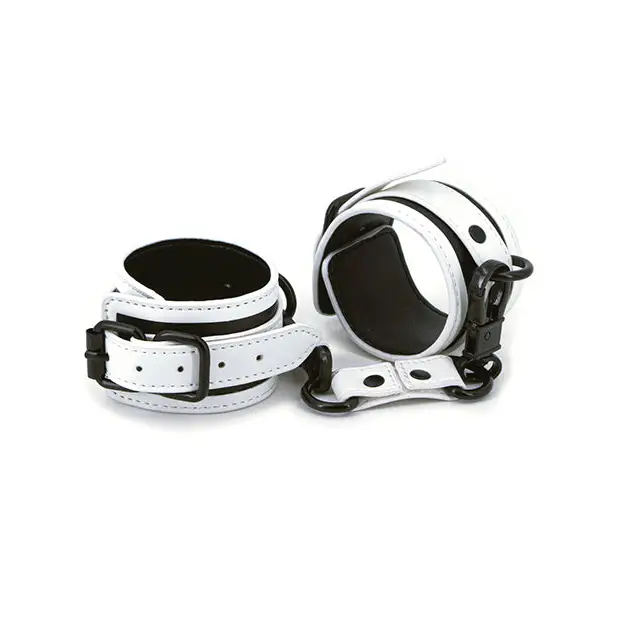 GLO Bondage Wrist Cuff - Glow in the Dark - Bondage Blindfolds & Restraints